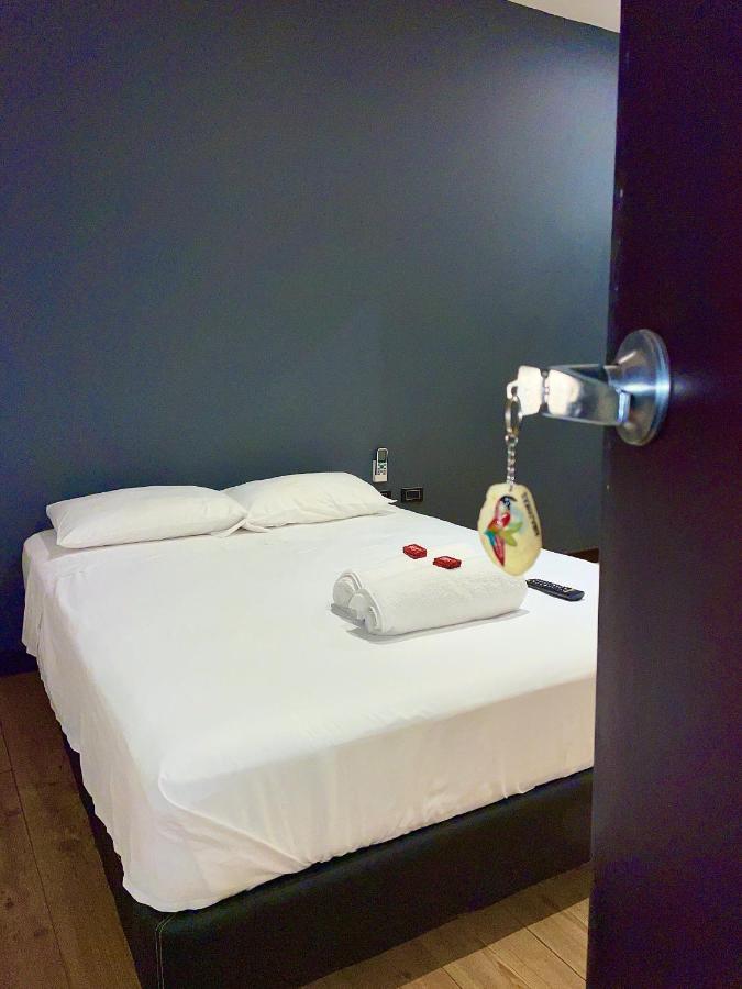 Zugi Inn Hotel Летисия Экстерьер фото